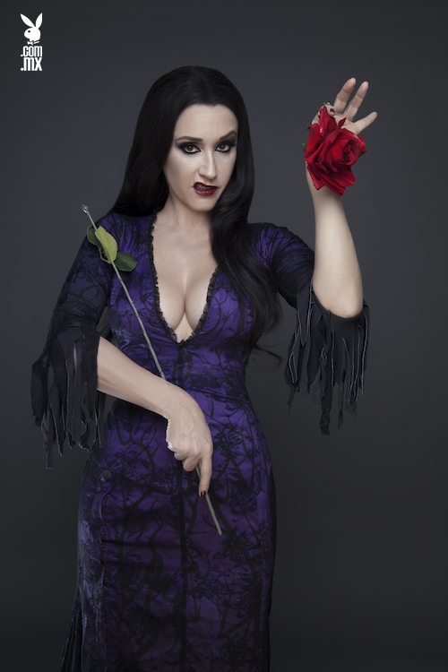 estreno los locos addams playboy méxico
