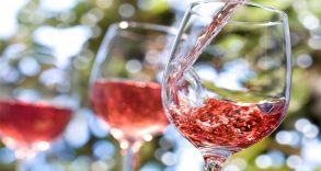 Vino rosado