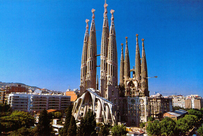 Gaudí a 160 años
