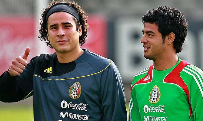 Al Tri: Ochoa sí, Vela no