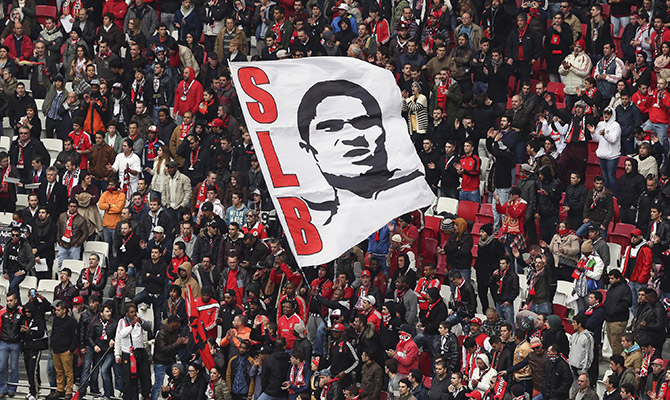#DeTresDedos: Eusebio, el rey portugués