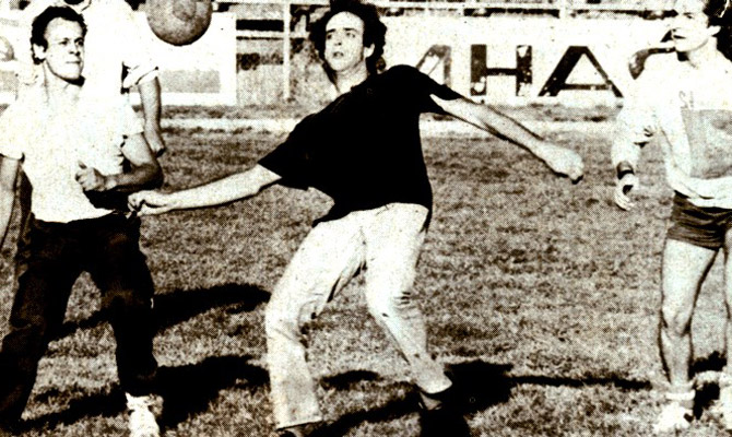 #DeTresDedos: Cerati y el futbol