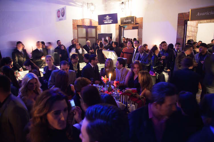 fiesta playboy 12 19