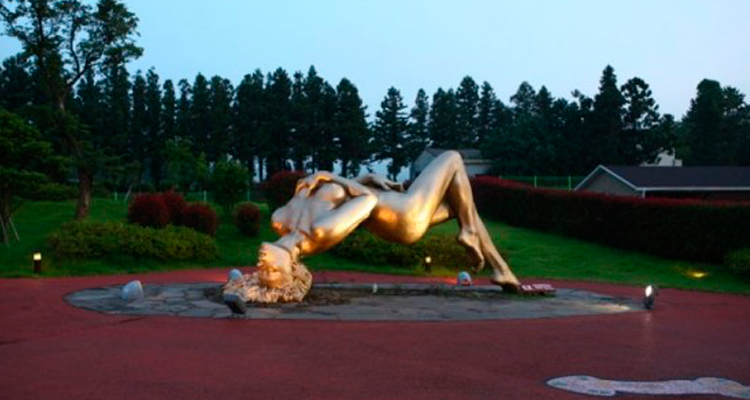 EL PARQUE DE DIVERSIONES DEL SEXO EN TAIWAN