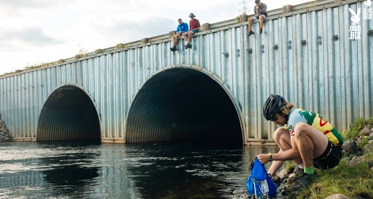 La historia de 4 hombres que recorrieron de Alaska a Argentina en bicicleta