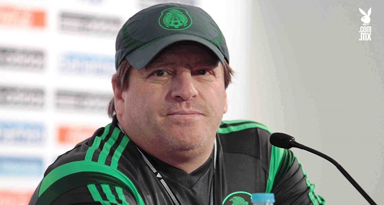 Muestran video del incidente entre Miguel Herrera y Martinoli