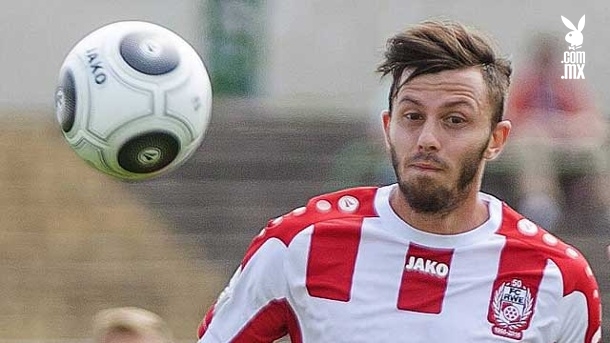 ¡Tremendo golazo de Carsten Kammlott!