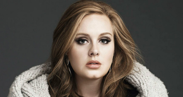 Regresa Adele con “Hello”