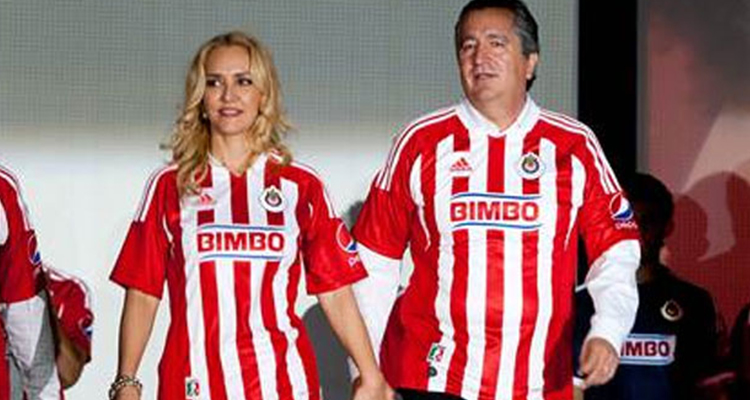 Demanda Angélica Fuentes a Jorge Vergara en EU