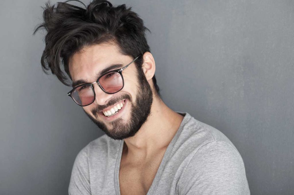 Hombres con barba tienden a ser más infieles: estudio