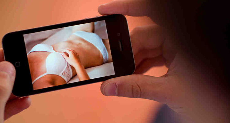 Ahora apps esconden fotos de contenido sexual