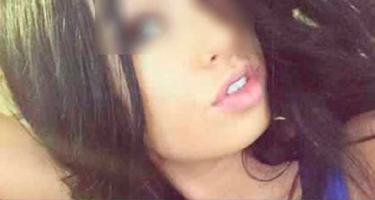 Mujer ofrece sexo en Facebook a cambio de ayuda para su hijo