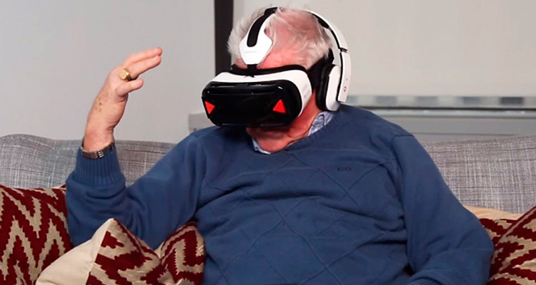 Abuelos reaccionan a porno en RV
