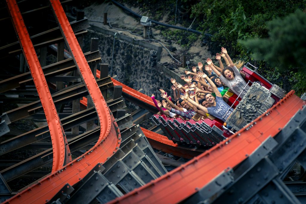 VERANO ESPECTACULAR EN SIX FLAGS MÉXICO Playboy