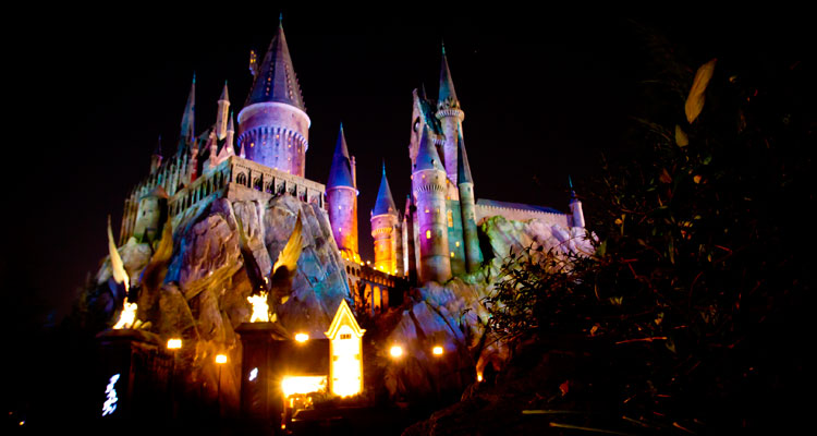 THE WIZARDING WORLD OF HARRY POTTER UN MUNDO DE FANTASÍA TRAÍDO A LA REALIDAD