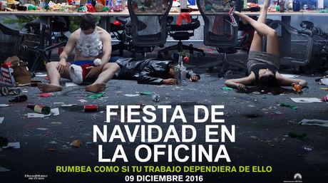 PREMIER PLAYBOY: FIESTA DE NAVIDAD EN LA OFICINA