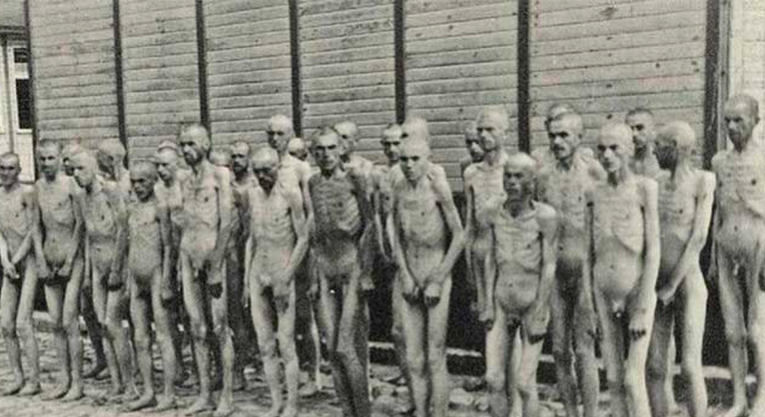 FACEBOOK SE DISCULPA POR HABER ELIMINADO FOTOS DEL HOLOCAUSTO