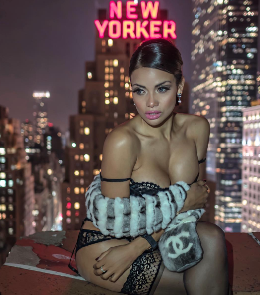 POLICÍA DE NY AHORA ES ESTRELLA HOT