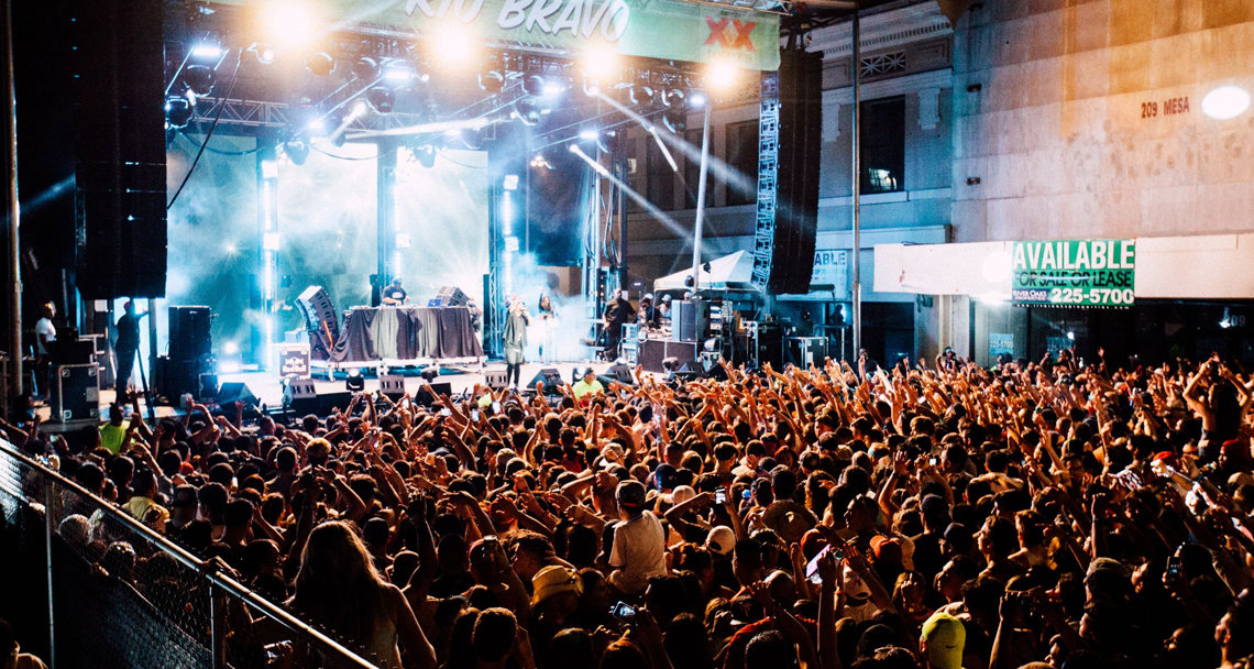 NEON DESERT MUSIC FESTIVAL 2017, LAS CHICAS BELLAS DE EL PASO