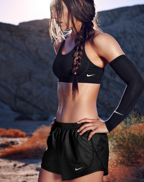 Allison Stokke4