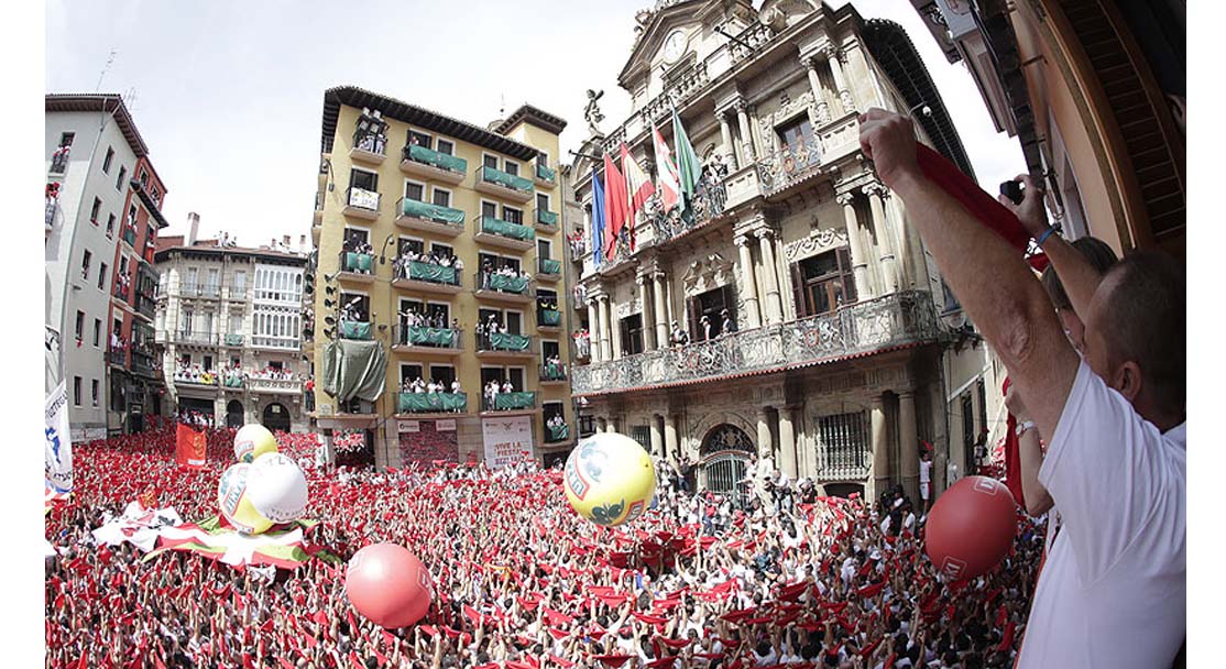 ¡EMPEZÓ LA FIESTA EN PAMPLONA!