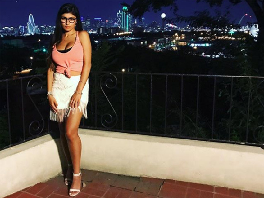 Mia Khalifa1