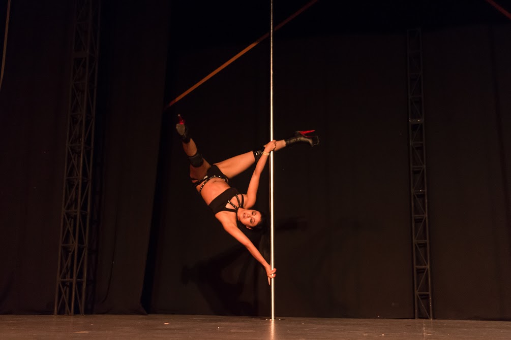 Pole Dance Global11