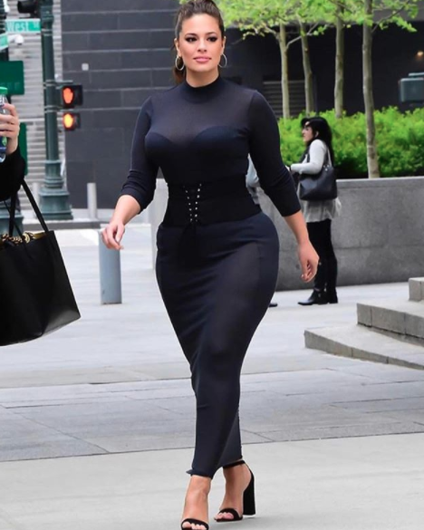 Ashley Graham11