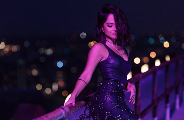 Becky G0