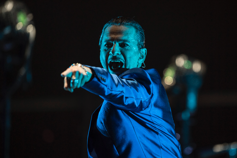 Depeche Mode13