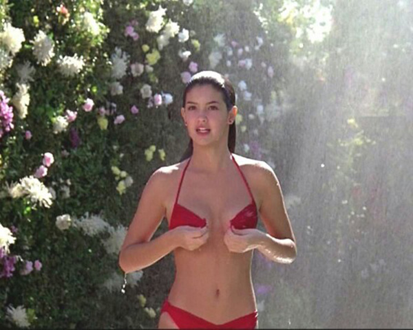Mejores desnudos del cine Phoebe Cates en Fast Times