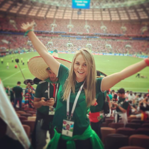 Vitginia Ramírez en el estadio de Rusia