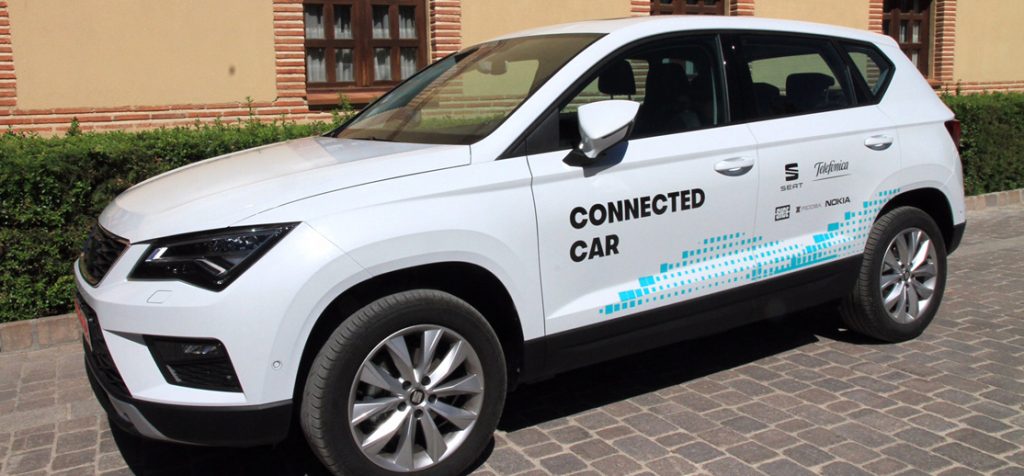 Telefónica y SEAT presentan primer caso de conducción asistida a través de la red móvil