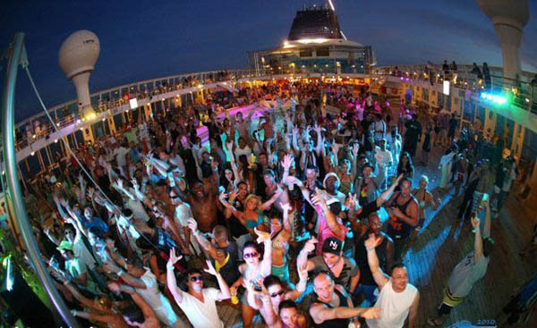 Vacaciones-sexuales-Bliss-Cruise