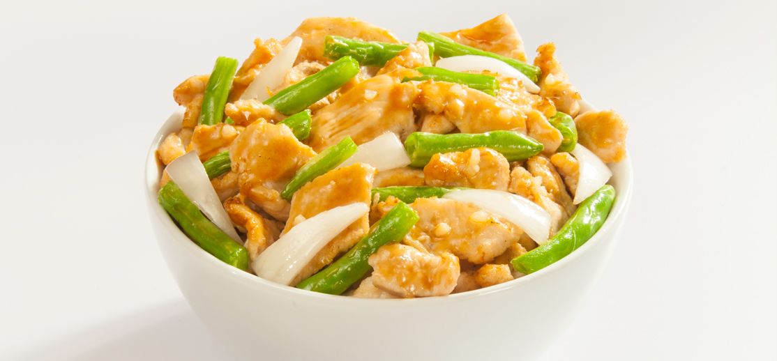 Menos calorías y más proteínas, disfruta de la comida china-americana