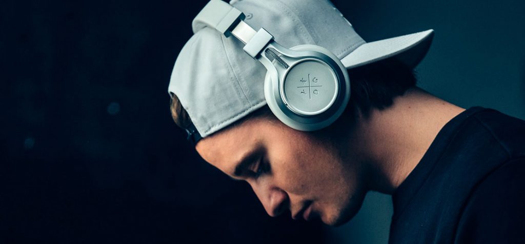 Kygo estrena colaboración en “Happy Now”