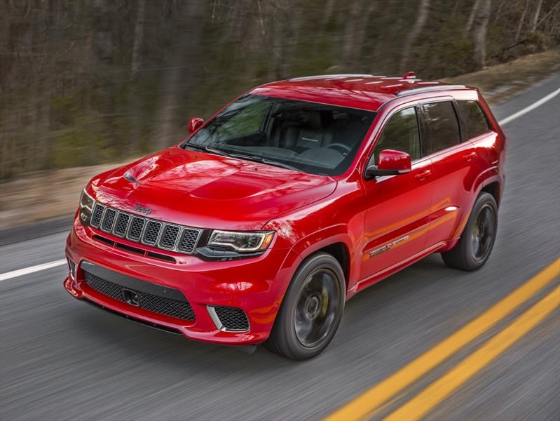 Jeep Grand Cherokee Trackhawk 2018, un loco del gym 0