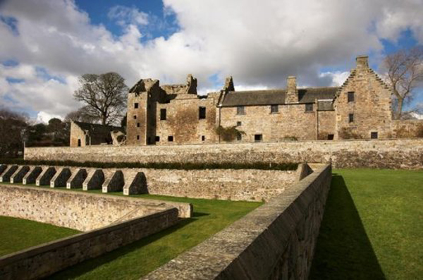 lugares-de-escocia-outlander-aberdour-castillo