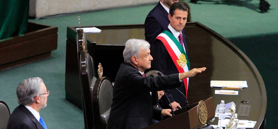 Los primeros 365 días de Obrador: el año de la incertidumbre