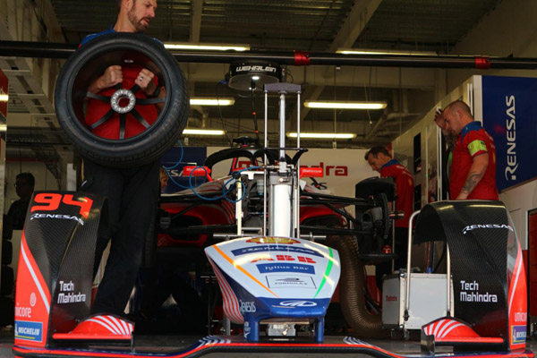 Formula-E-México-Mahindra-pits