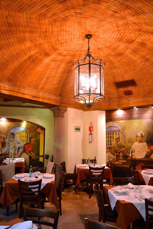 Stuffa-restaurante-luz