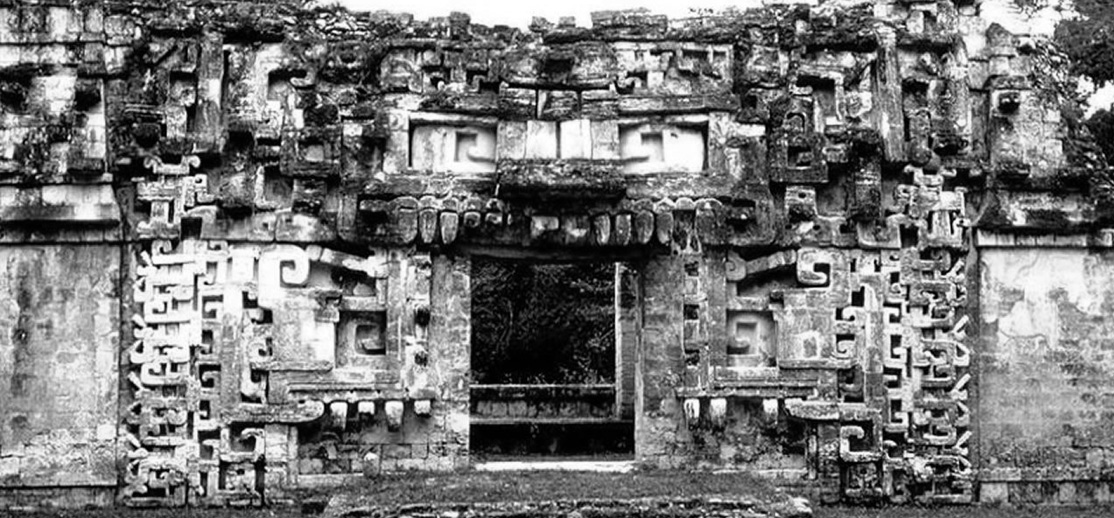 En las entrañas del inframundo maya llamado Río Bec