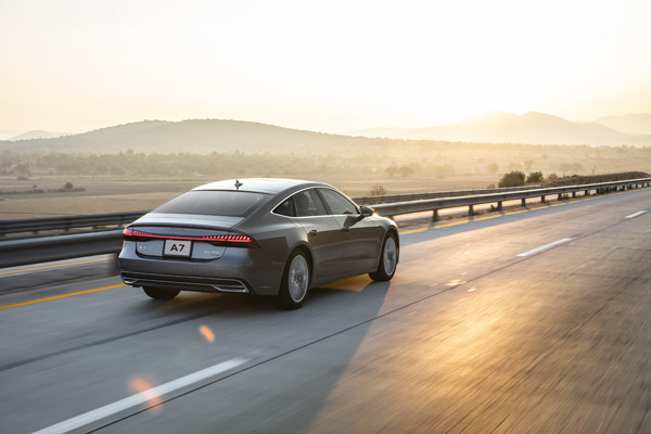 AUDI-A7-carretera