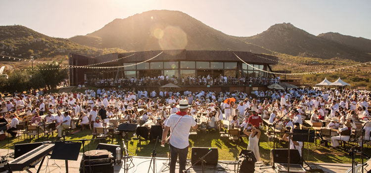 Evento de la Bota: Vino, Música y Gastronomía