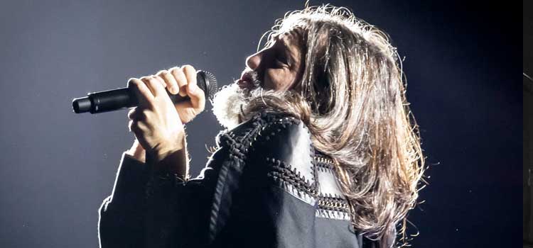 Babasónicos repasó 28 años de carrera en el Auditorio Nacional