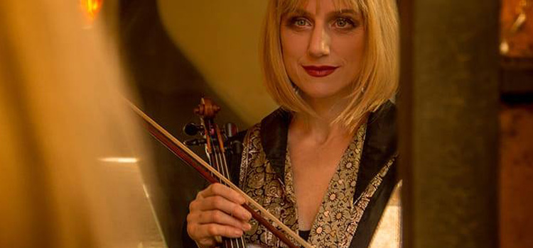 El rock a través del violín de Daisy Jopling