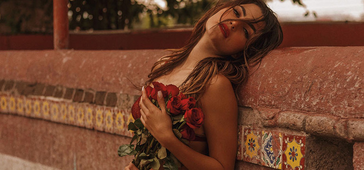 Conoce a nuestra Playmate de noviembre, Cristy Leiro 0
