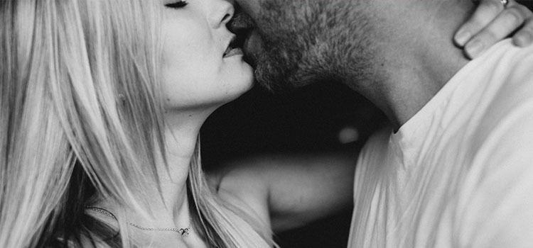 Activa tu vida sexual en la cuarentena con estos consejos