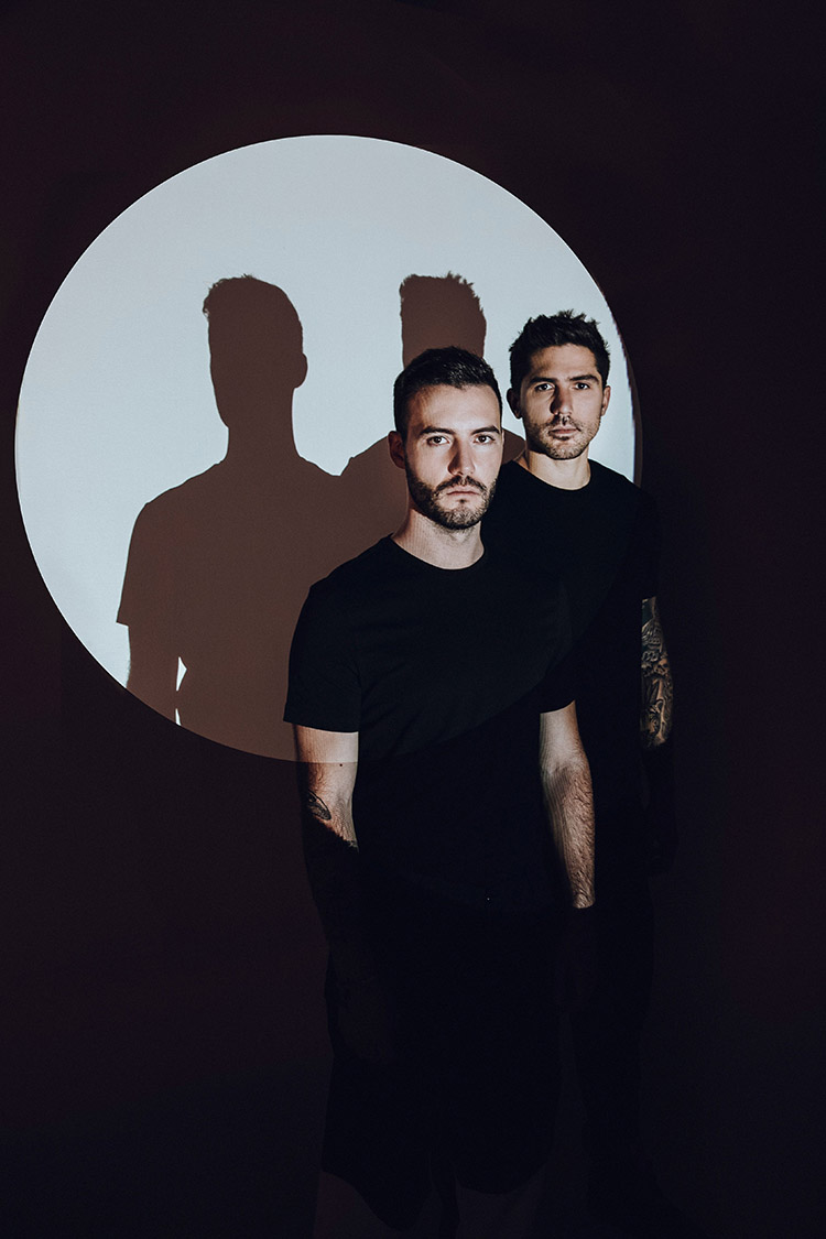 Terms & Conditions: la nueva disquera del dúo Tom & Collins 0
