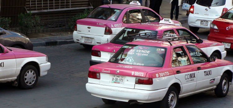 Anuncian macro paro taxista en la CDMX
